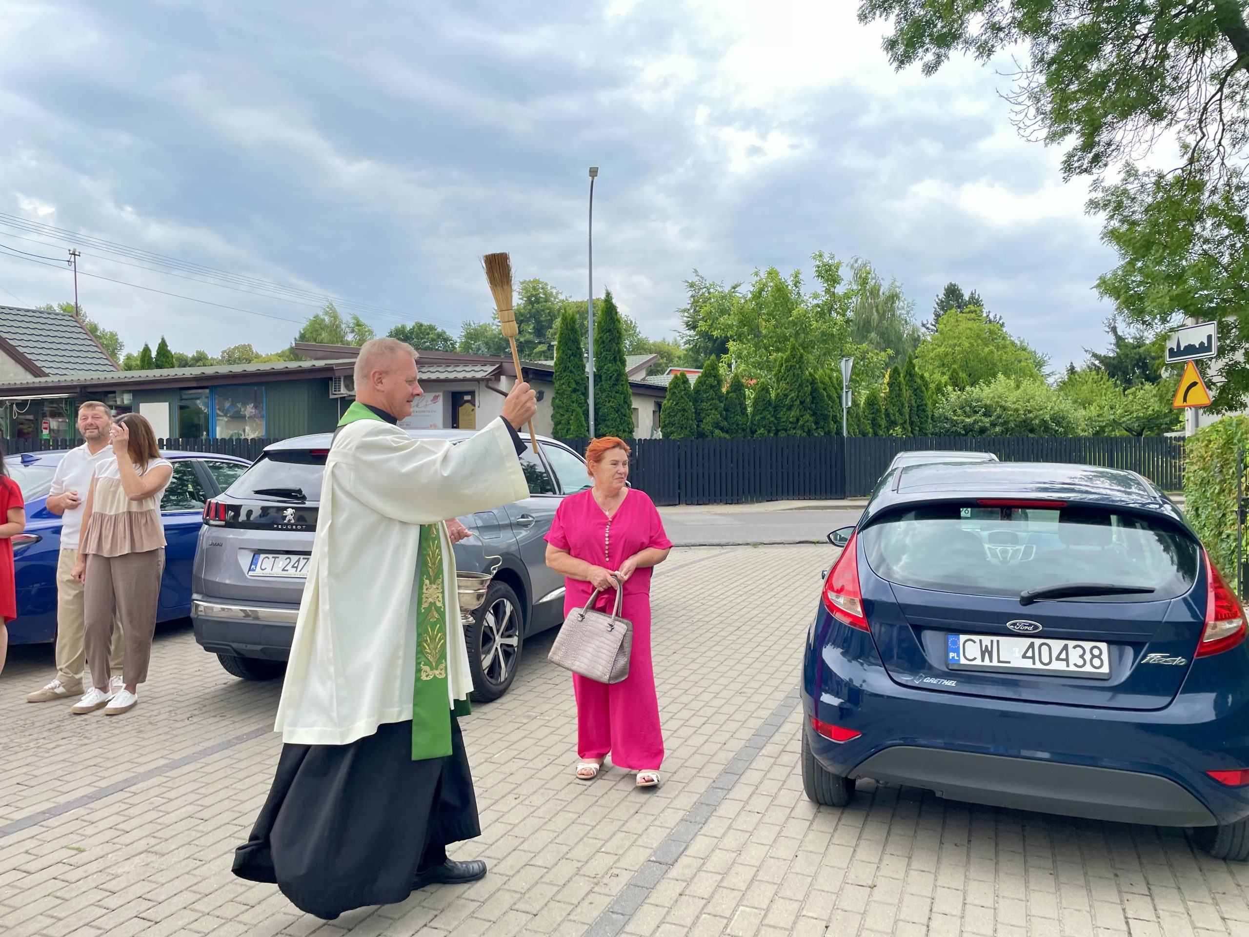 Święcenie pojazdów w naszej parafii 🚙